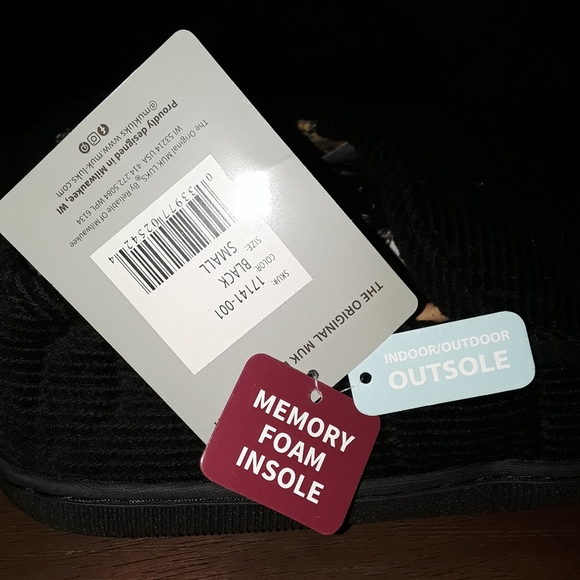 Muk Luks Men Slippers Size 8-9 in Black - Picture 4 of 6